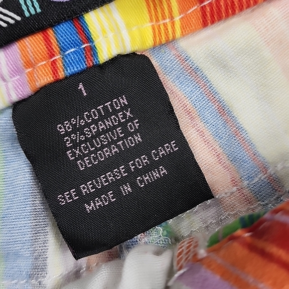 Women's Something Trickie Shorts Size 1 - Picture 7 of 7